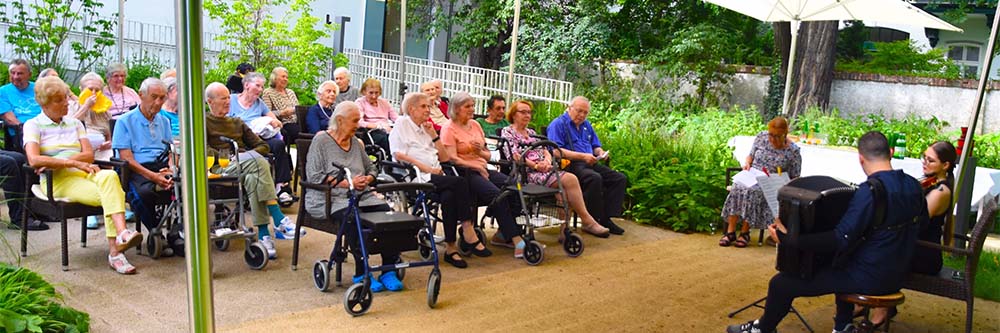 Malteser Ordenshaus Konzert Geige Akkordeon BB
