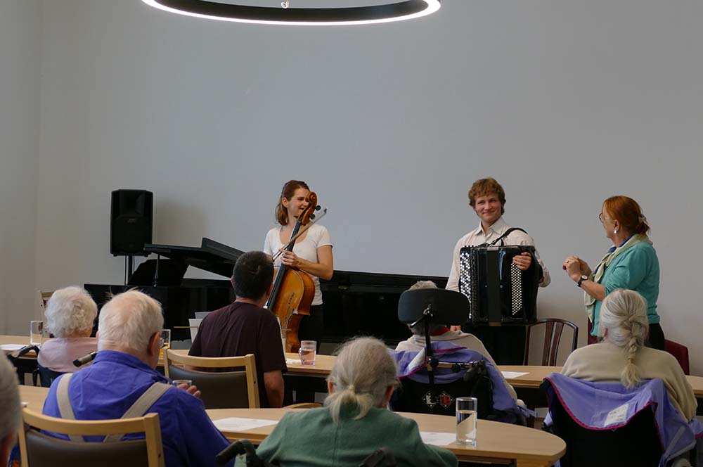 Malteser Ordenshaus Konzert Chello Akkordeon 01